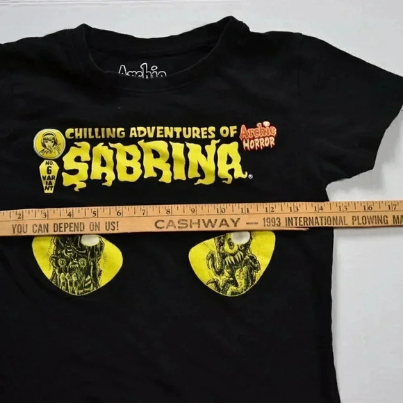 The Chilling Adventures of Sabrina  Tee Shirt - Picture 5 of 6